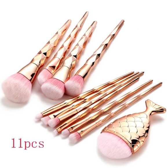 Boutique Other - 11-Piece Rose Gold Diamond Prof. Make-Up Brush Set